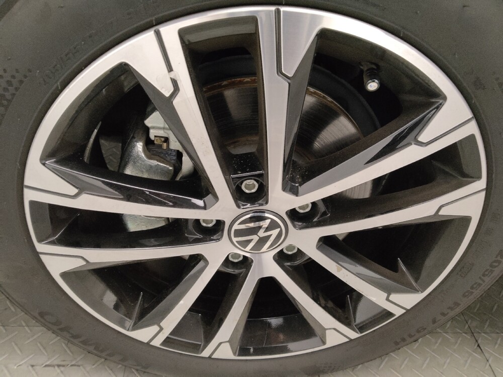 2025 Volkswagen Jetta in Union City, GA 30291 - 18122732 31