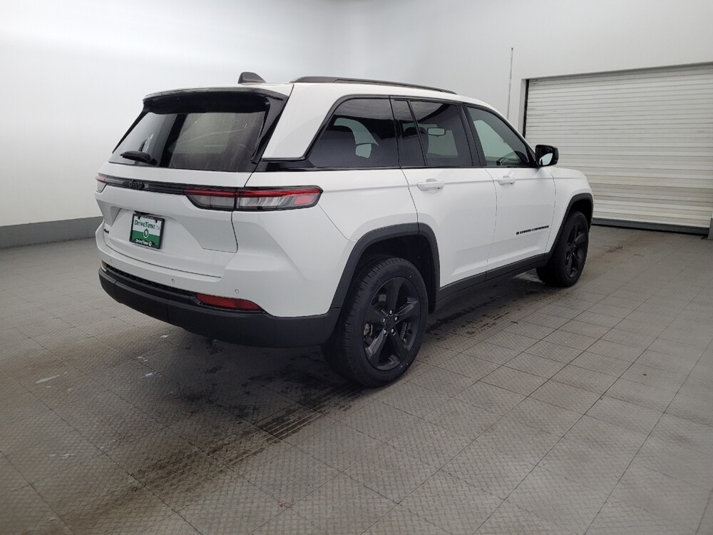 2023 Jeep Grand Cherokee in New Castle, DE 19720 - 18122734 9