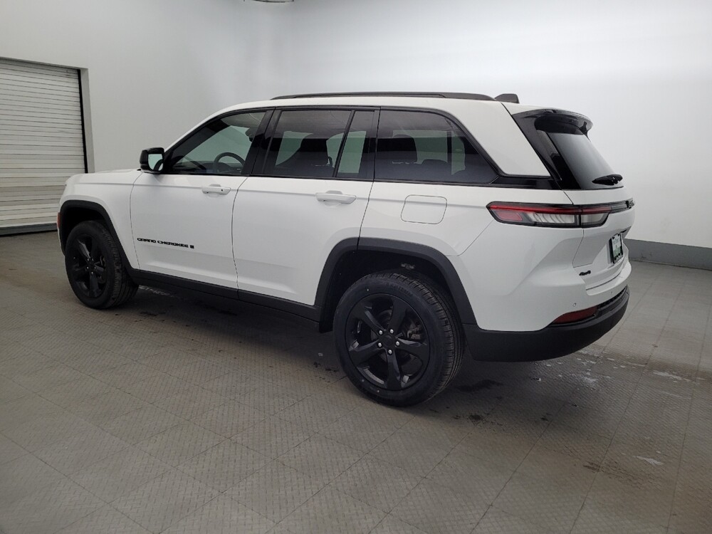 2023 Jeep Grand Cherokee in New Castle, DE 19720 - 18122734 3