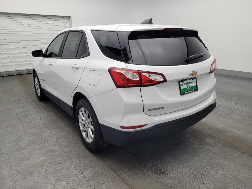 2020 Chevrolet Equinox in Savannah, GA 31419 - 18122735 5