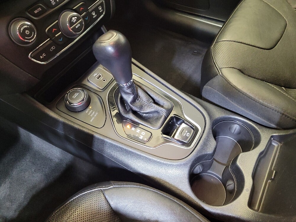 2019 Jeep Cherokee in Toledo, OH 43617 - 18122740 26