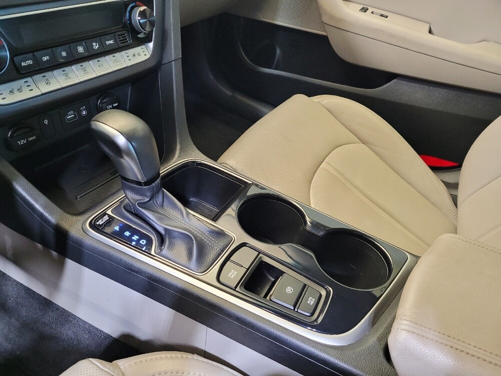 2018 Hyundai Sonata in Toledo, OH 43617 - 18122741 26