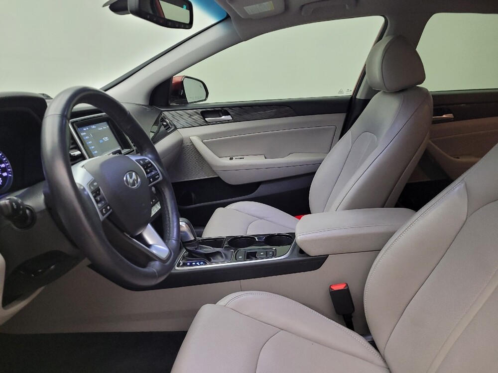 2018 Hyundai Sonata in Toledo, OH 43617 - 18122741 17