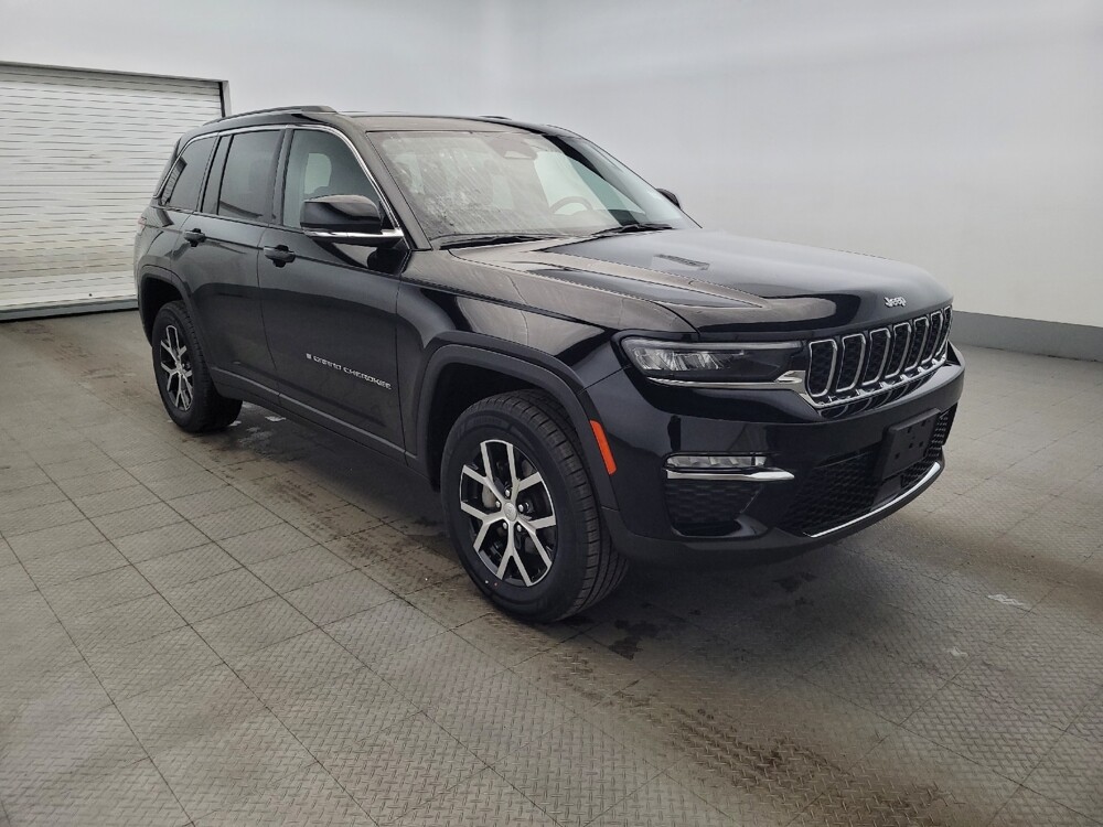 2023 Jeep Grand Cherokee in Allentown, PA 18103 - 18122743 13
