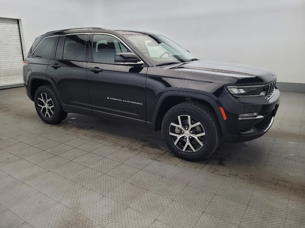 2023 Jeep Grand Cherokee in Allentown, PA 18103 - 18122743 11