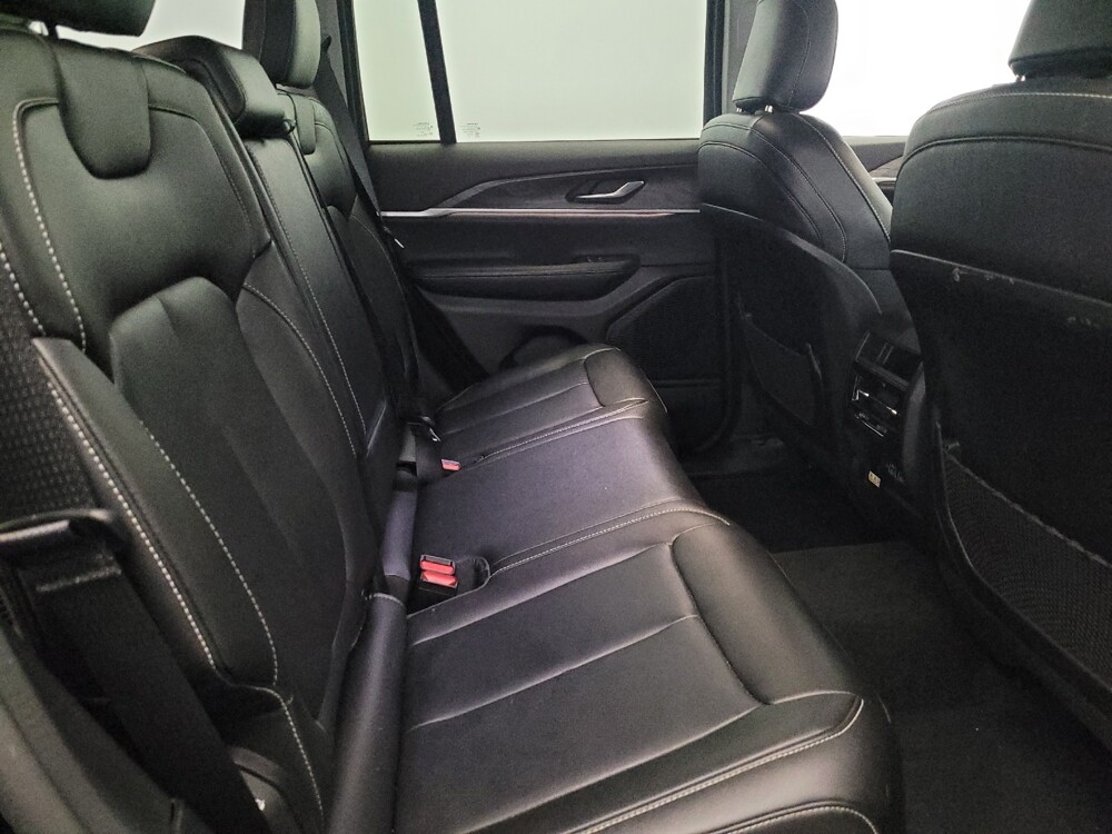 2023 Jeep Grand Cherokee in Allentown, PA 18103 - 18122743 19