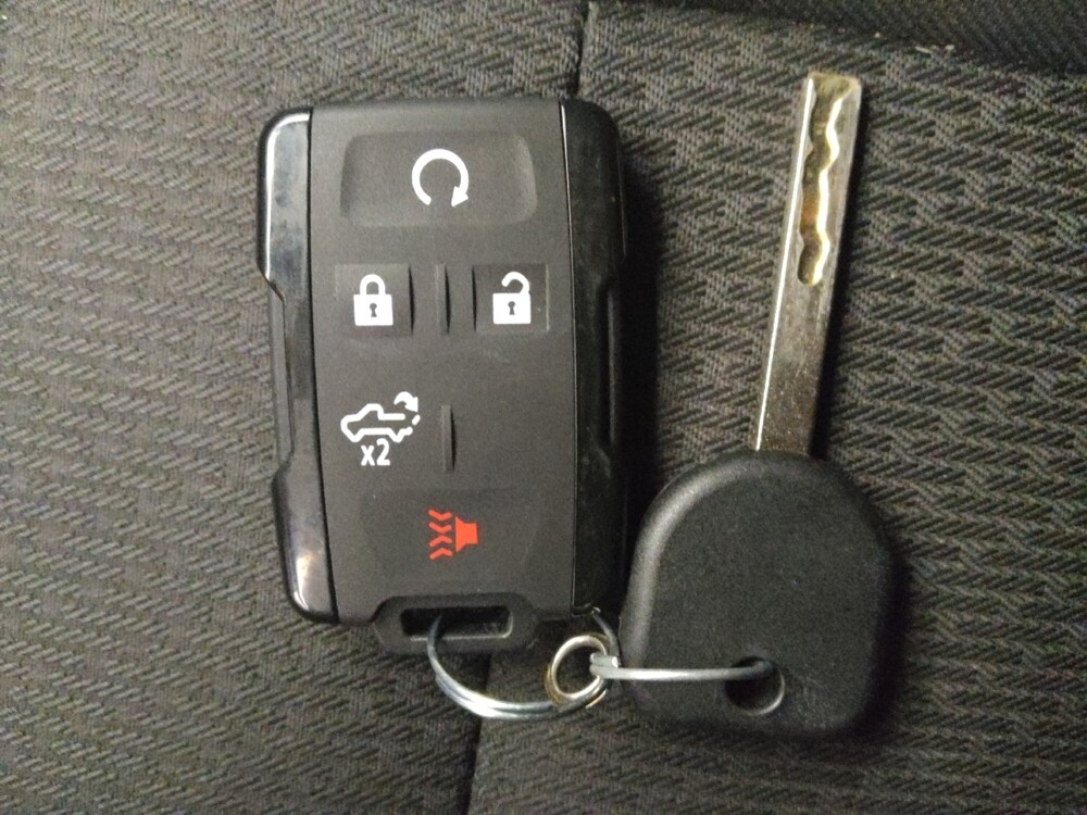 2020 Chevrolet Silverado 1500 in Houston, TX 77060 - 18122752 32