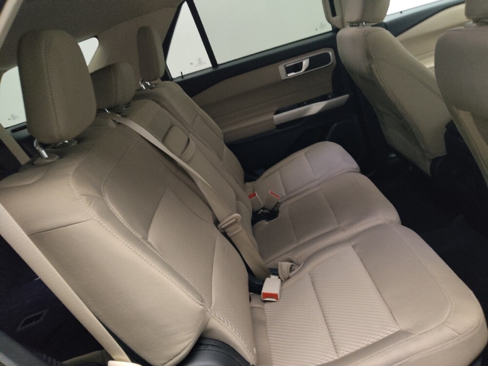 2022 Ford Explorer in Athens, GA 30606 - 18122761 19