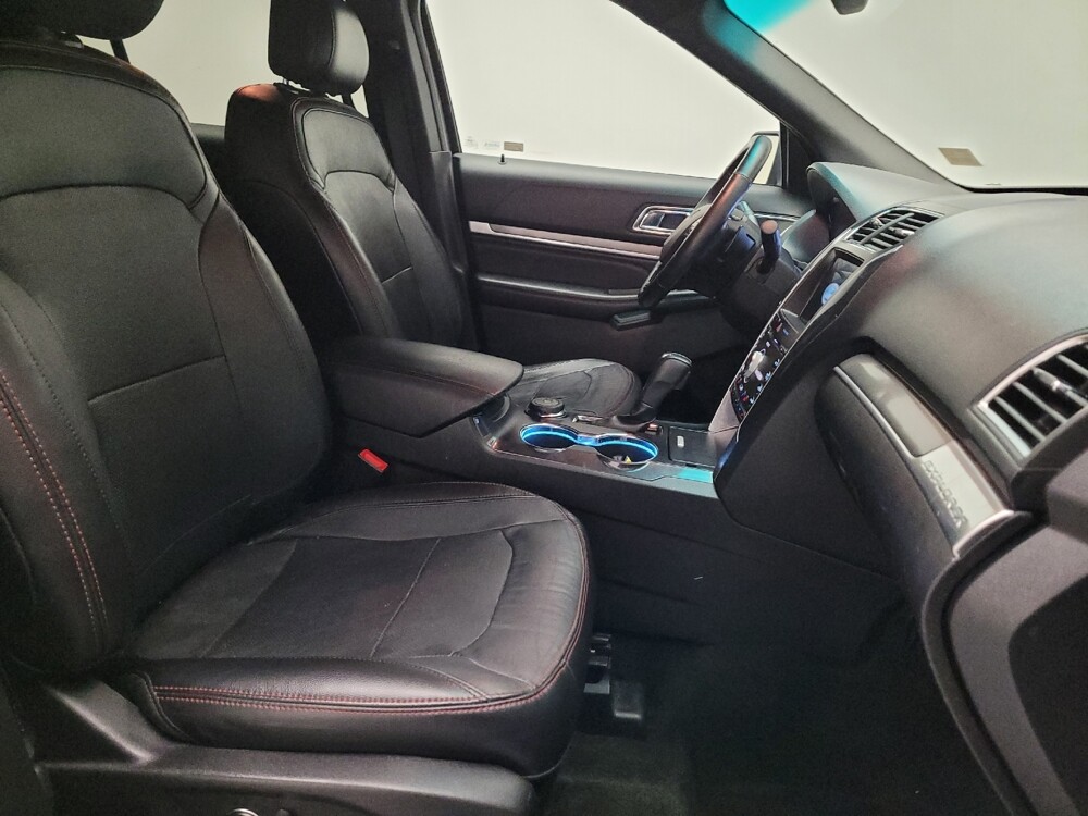 2017 Ford Explorer in Riverside, CA 92504 - 18122763 21