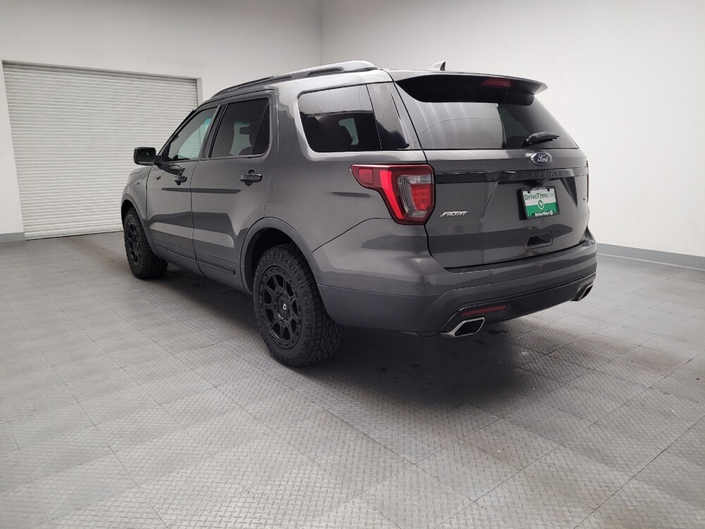 2017 Ford Explorer in Riverside, CA 92504 - 18122763 5