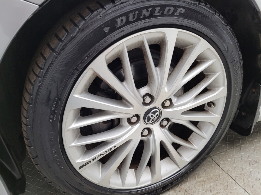 2018 Toyota Camry in Eastpointe, MI 48021 - 18122764 31