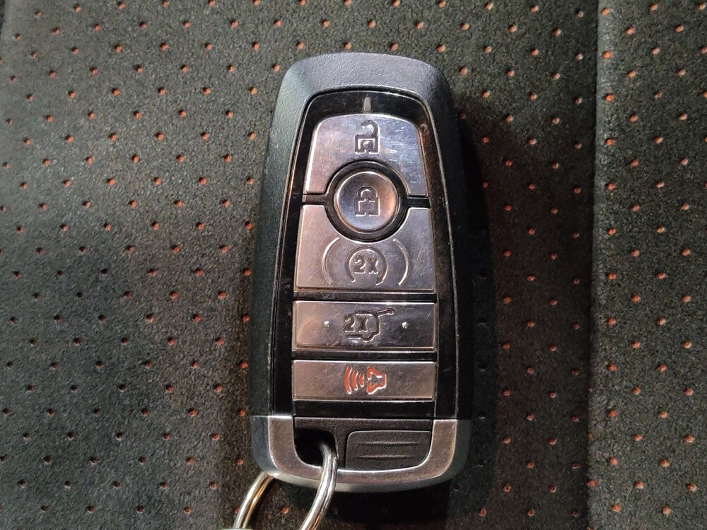 2019 Ford Explorer in Lubbock, TX 79424 - 18122765 32