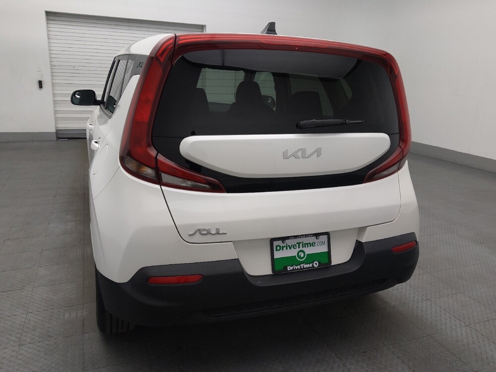 2022 Kia Soul in Jacksonville, FL 32210 - 18122772 6