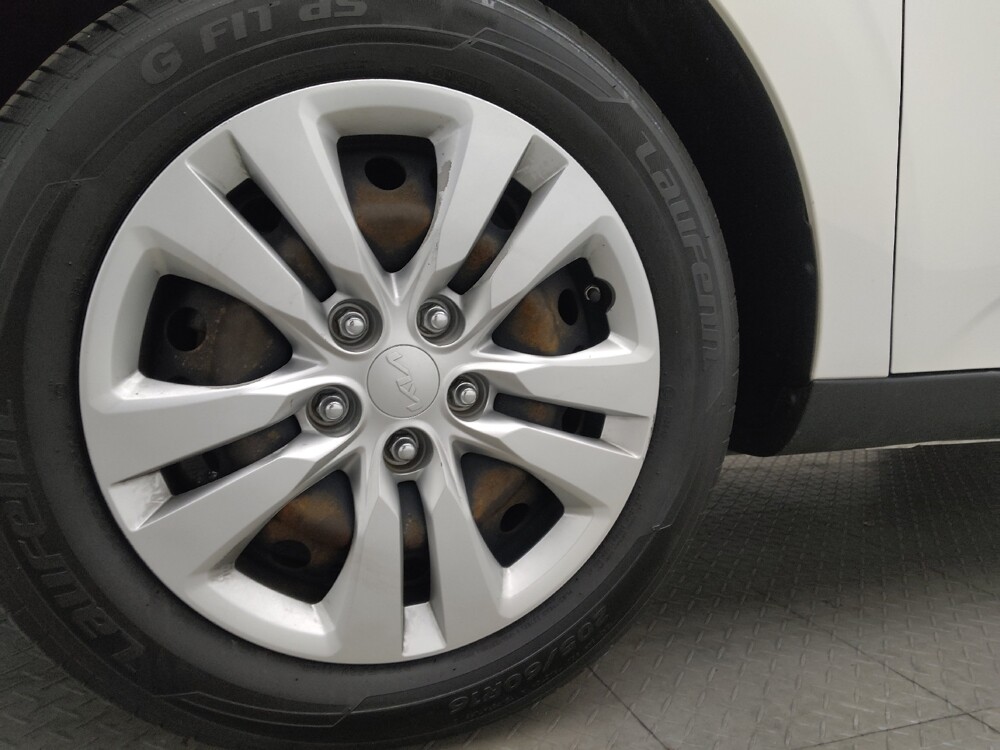 2022 Kia Soul in Jacksonville, FL 32210 - 18122772 31