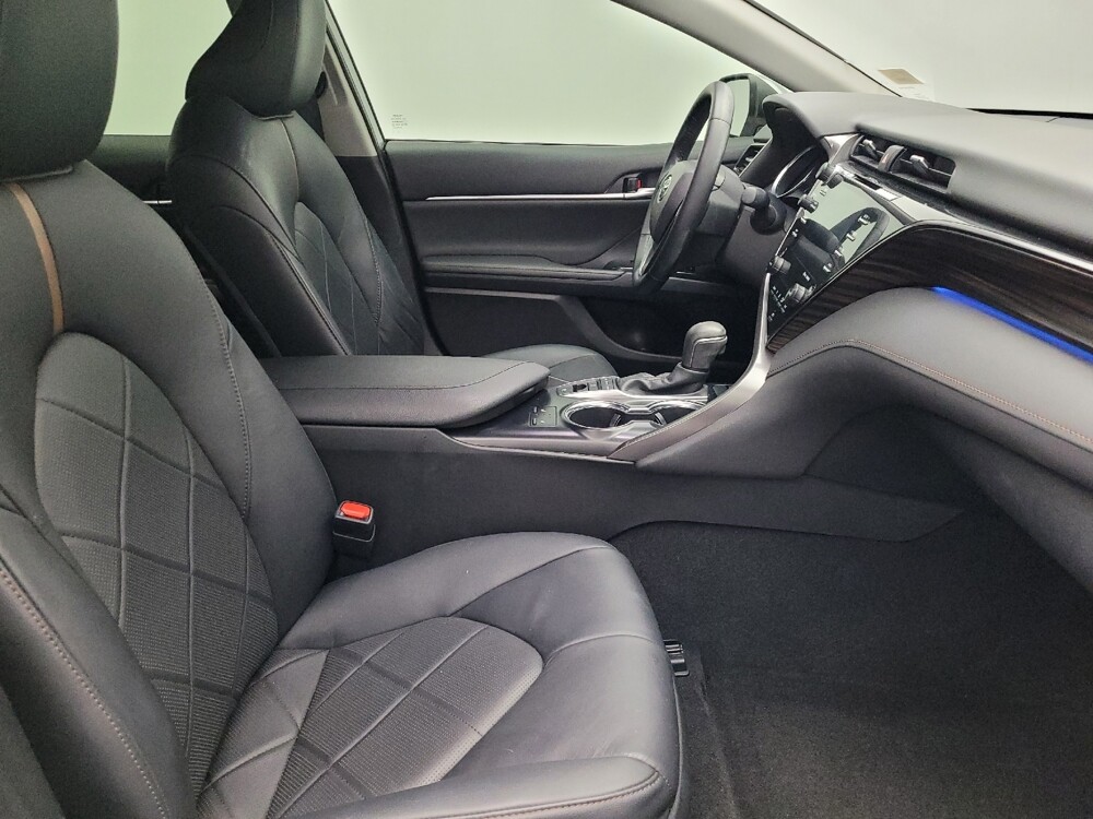 2019 Toyota Camry in Jacksonville, FL 32210 - 18122786 21