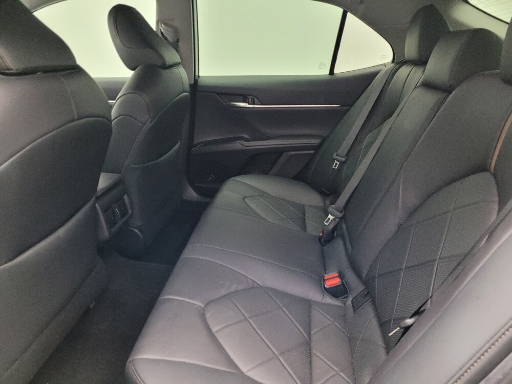 2019 Toyota Camry in Jacksonville, FL 32210 - 18122786 18