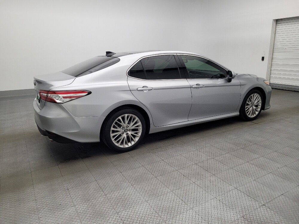 2019 Toyota Camry in Jacksonville, FL 32210 - 18122786 10