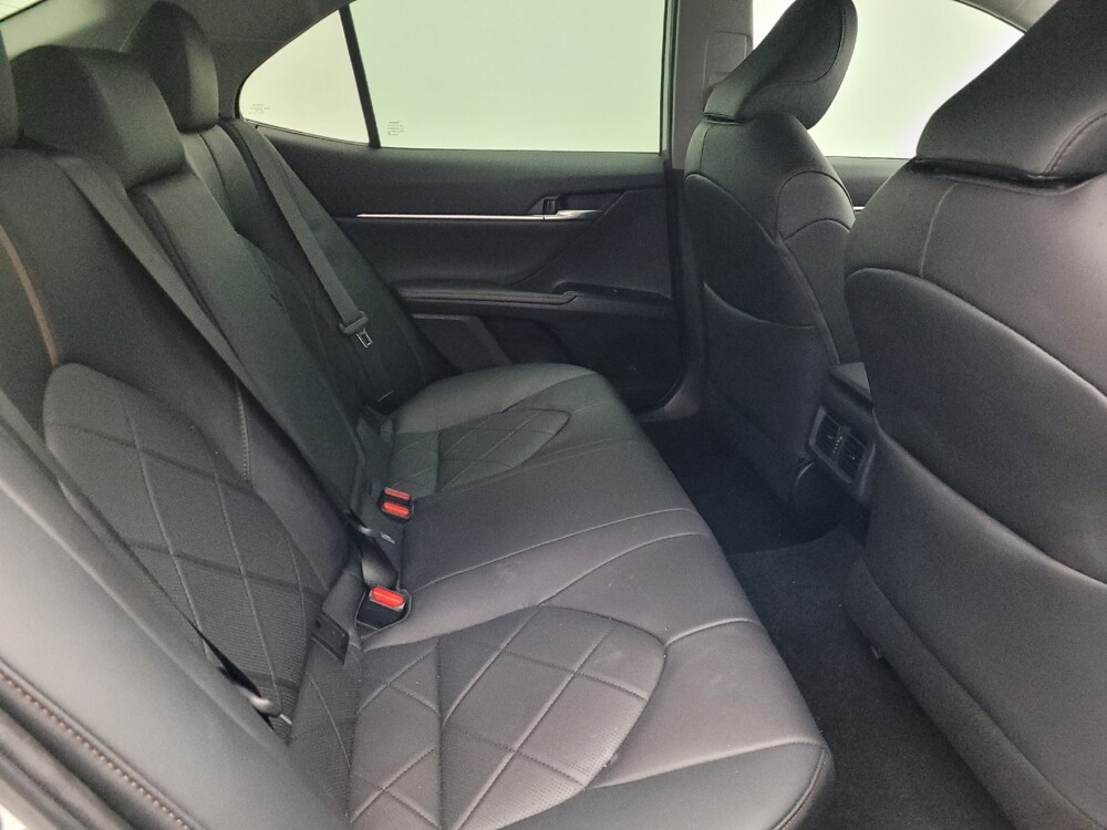 2019 Toyota Camry in Jacksonville, FL 32210 - 18122786 19