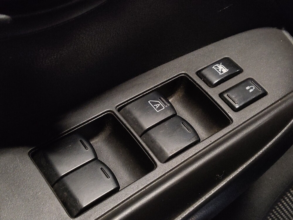 2018 Nissan Versa in Orlando, FL 32808 - 18122790 27