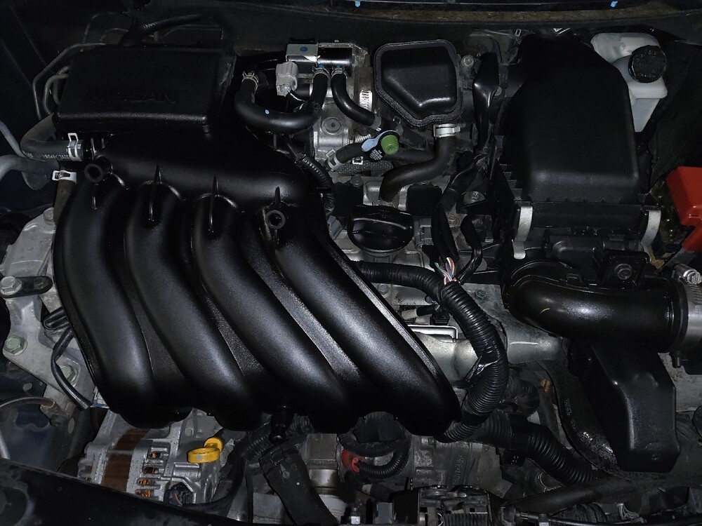 2018 Nissan Versa in Orlando, FL 32808 - 18122790 30