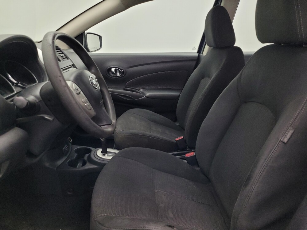 2018 Nissan Versa in Orlando, FL 32808 - 18122790 17