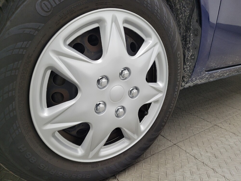 2018 Nissan Versa in Orlando, FL 32808 - 18122790 31