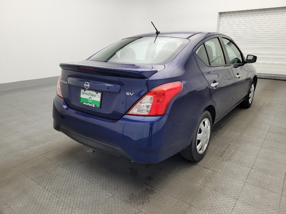 2018 Nissan Versa in Orlando, FL 32808 - 18122790 9