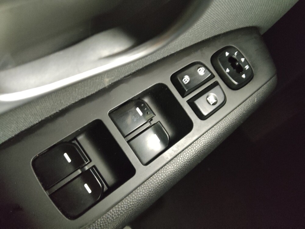 2016 Kia Soul in Independence, MO 64055 - 18122792 27