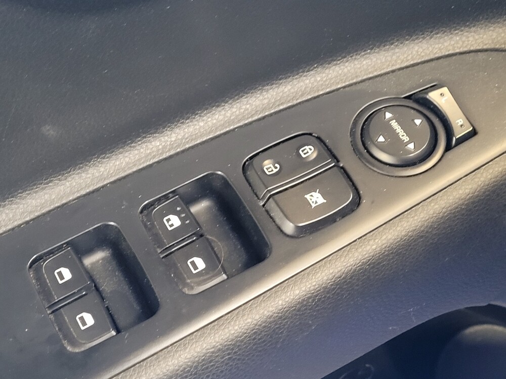 2020 Kia Rio in Orlando, FL 32808 - 18122793 27