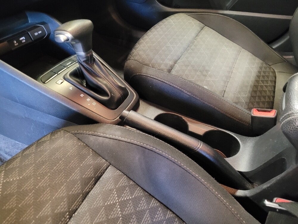 2020 Kia Rio in Orlando, FL 32808 - 18122793 26