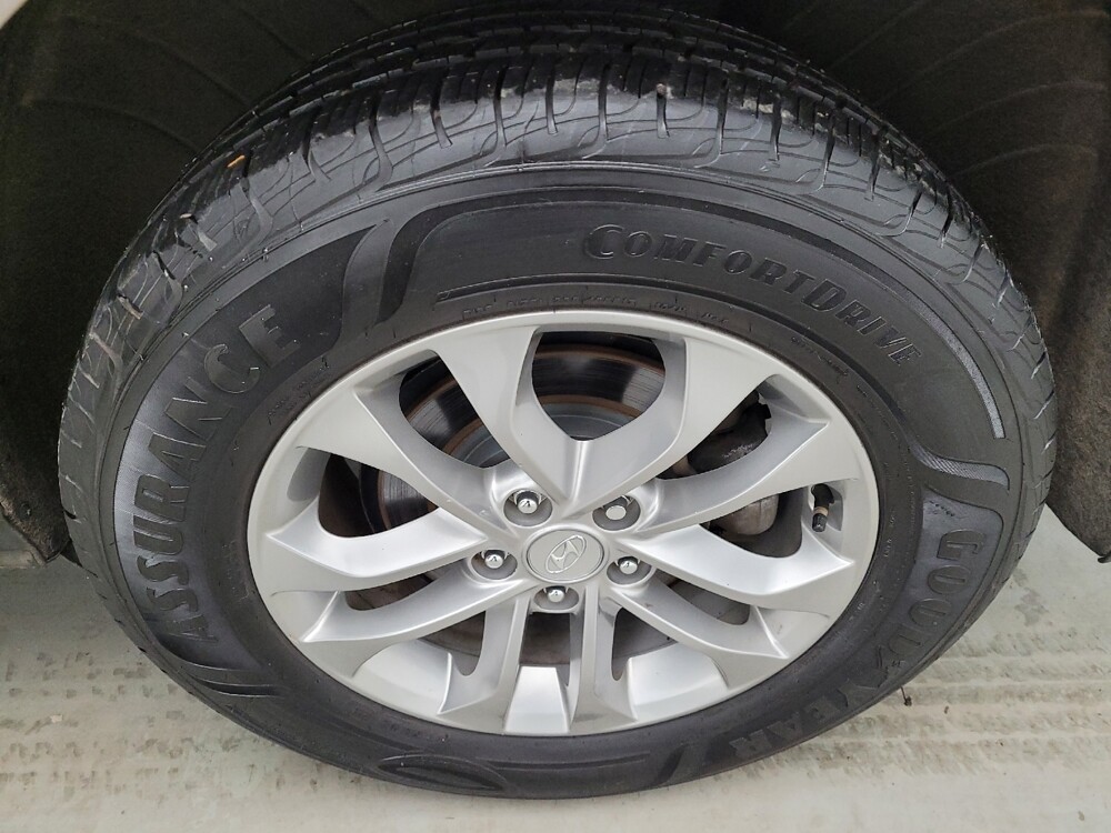 2019 Hyundai Santa Fe in Toledo, OH 43617 - 18122795 31