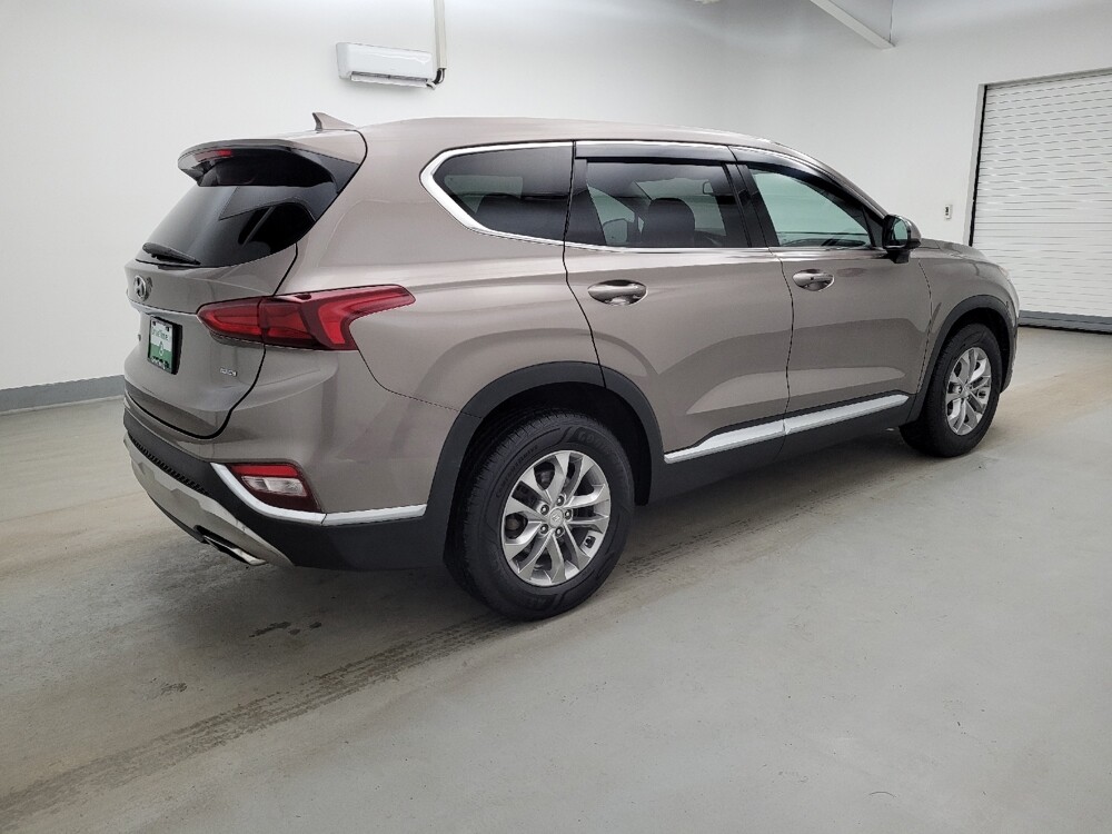 2019 Hyundai Santa Fe in Toledo, OH 43617 - 18122795 10