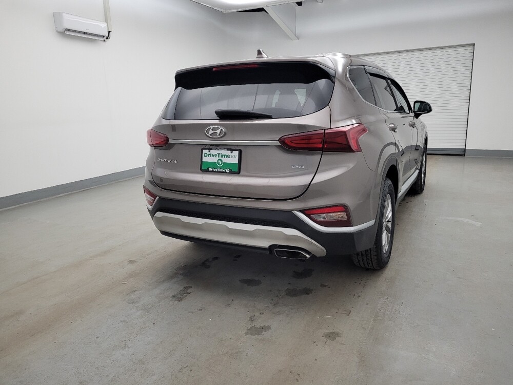 2019 Hyundai Santa Fe in Toledo, OH 43617 - 18122795 7