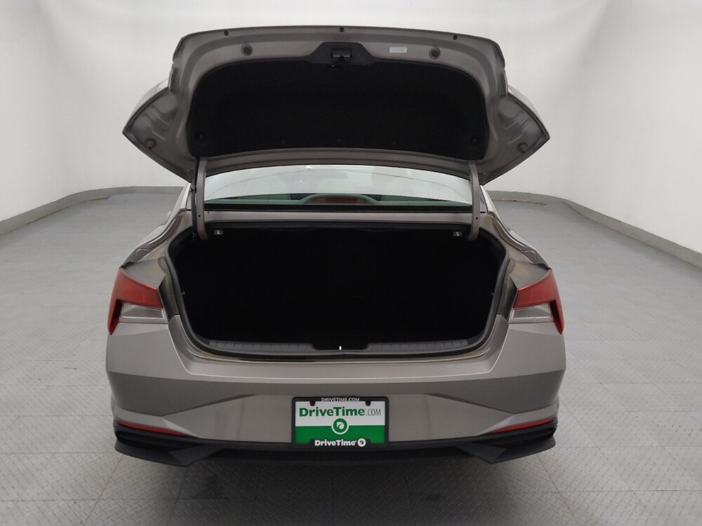 2023 Hyundai Elantra in Raleigh, NC 27604 - 18122796 29