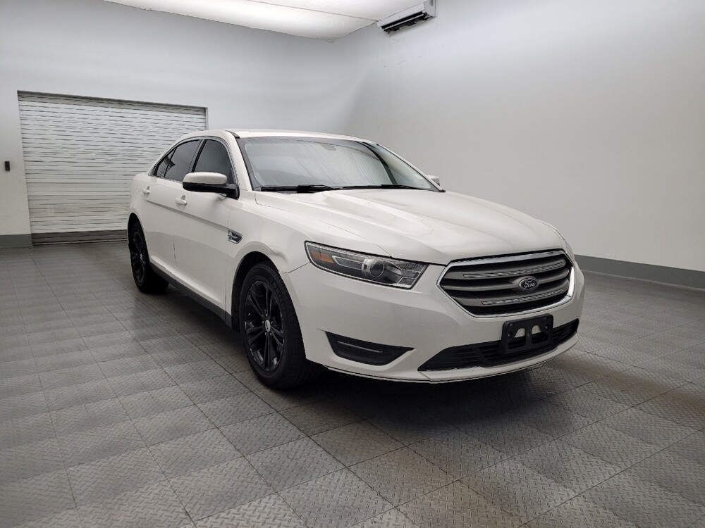 2016 Ford Taurus in Phoenix, AZ 85022 - 18122801 13