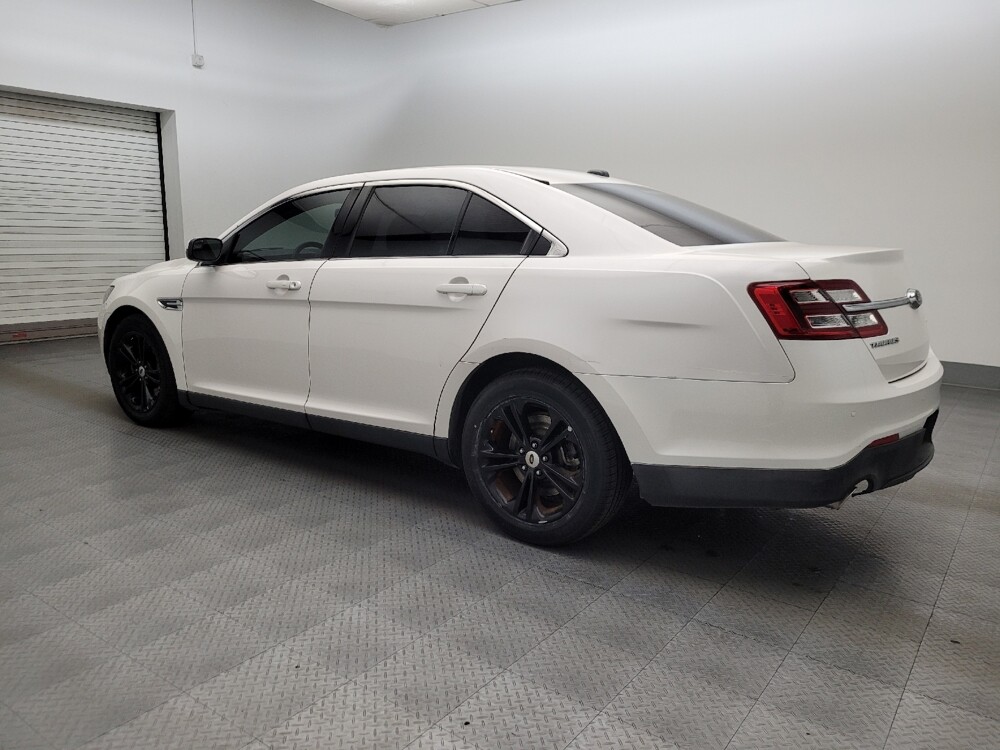 2016 Ford Taurus in Phoenix, AZ 85022 - 18122801 3