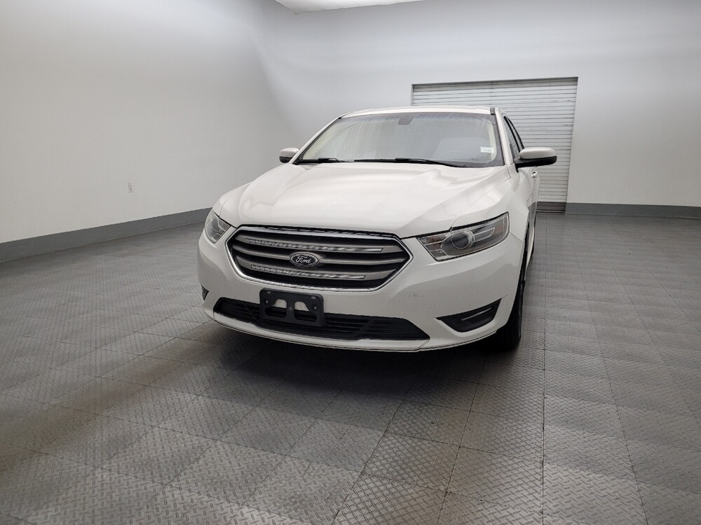 2016 Ford Taurus in Phoenix, AZ 85022 - 18122801 15