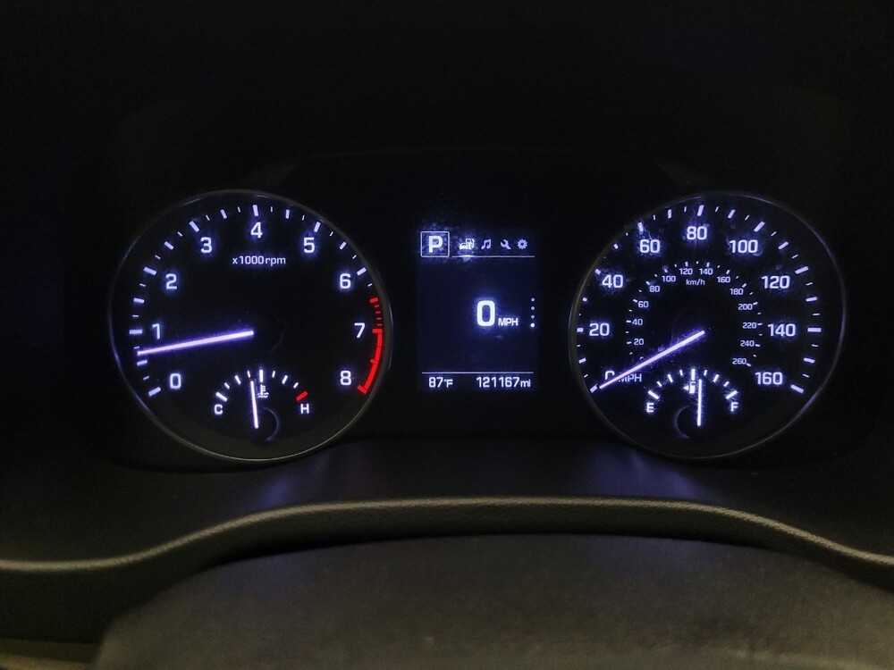 2017 Hyundai Elantra in Glendale, AZ 85301 - 18122808 23