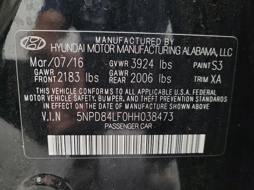 2017 Hyundai Elantra in Glendale, AZ 85301 - 18122808 33