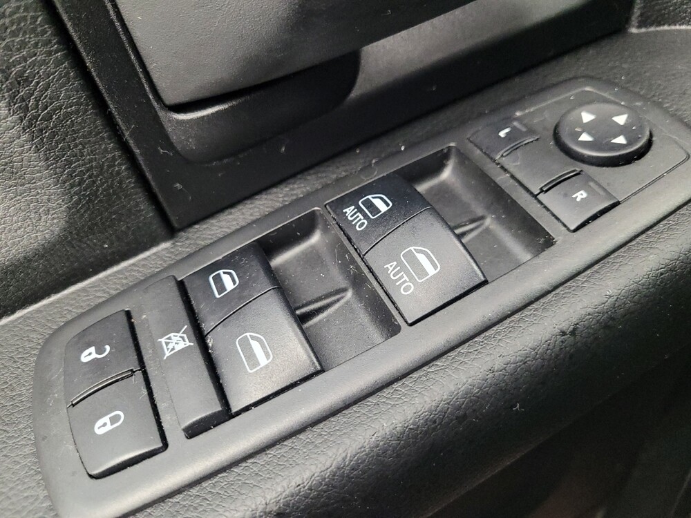 2018 RAM 1500 in Antioch, TN 37013 - 18122809 27