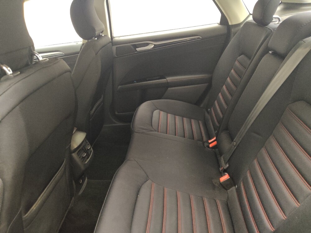 2015 Ford Fusion in Lombard, IL 60148 - 18122814 18