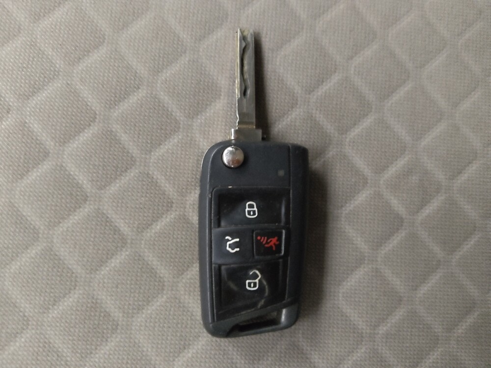 2020 Volkswagen Tiguan in Albuquerque, NM 87123 - 18122818 32