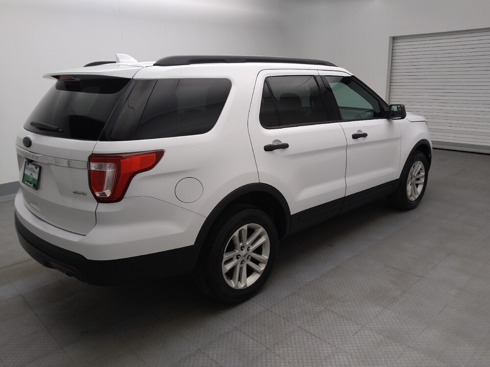 2016 Ford Explorer in Colorado Springs, CO 80909 - 18122821 10