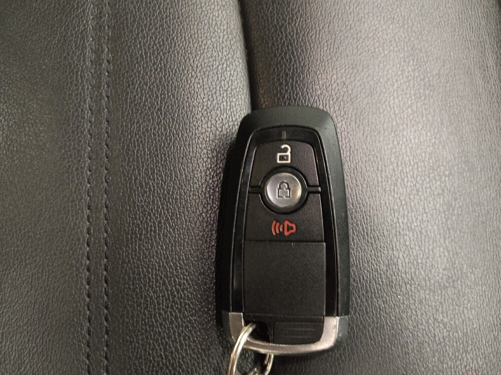 2018 Ford Edge in Lombard, IL 60148 - 18122823 32