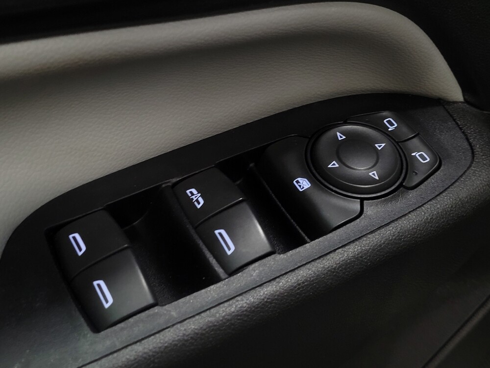 2020 Chevrolet Equinox in Richmond, VA 23235 - 18122828 27