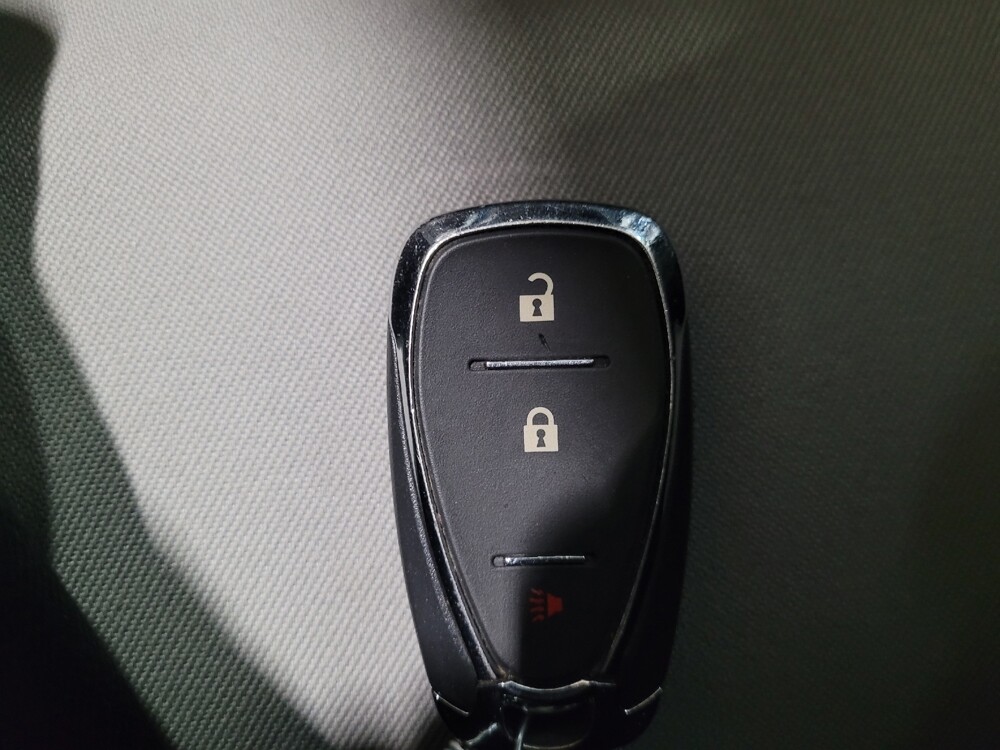 2020 Chevrolet Equinox in Richmond, VA 23235 - 18122828 32