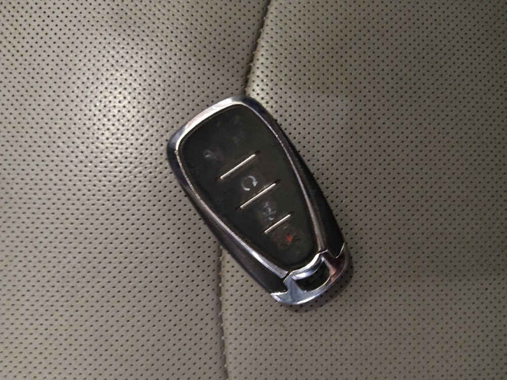 2018 Chevrolet Equinox in Columbia, SC 29210 - 18122836 32