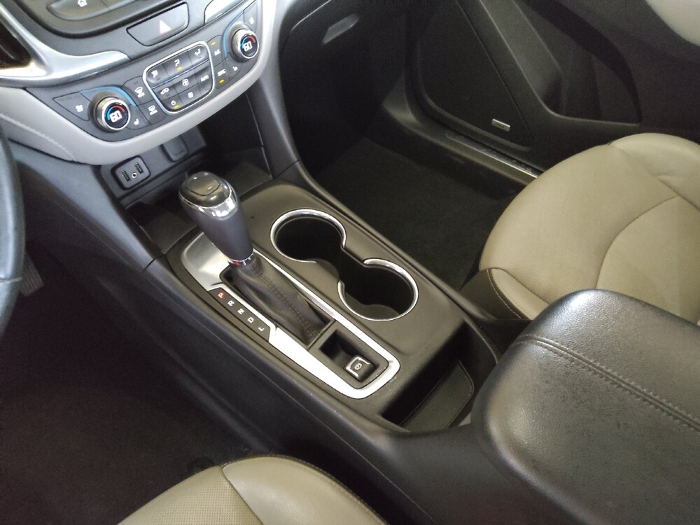 2018 Chevrolet Equinox in Columbia, SC 29210 - 18122836 26