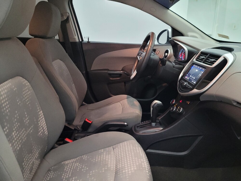 2020 Chevrolet Sonic in Phoenix, AZ 85015 - 18122837 21