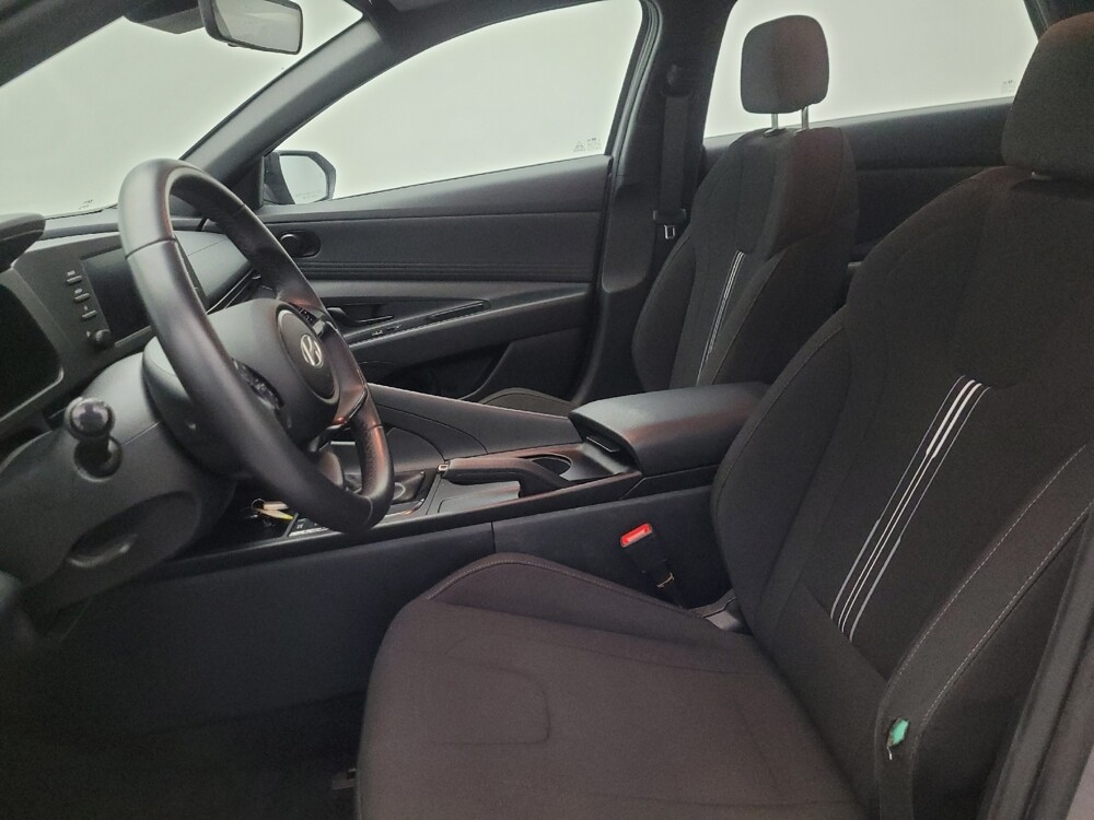 2025 Hyundai Elantra in Phoenix, AZ 85015 - 18122840 17